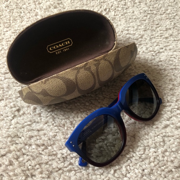 Coach women’s blue and red gradient sunglasses - Picture 2 of 5